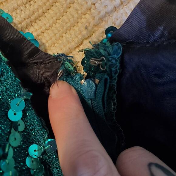 Vintage 80s Teal Sequin Embellished Sleeveless V Neck Mermaid Maxi Dress - Picture 9 of 16